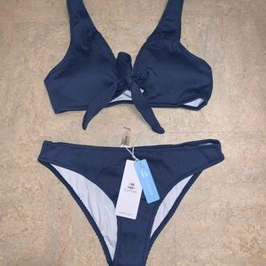 Cupshe “Deep Love Solid Bikini Set” size small.